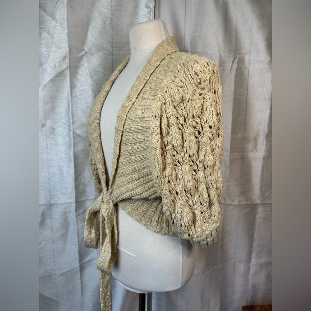 Elegant free people Cream cropped crochet Sweater - Picture 3 of 9